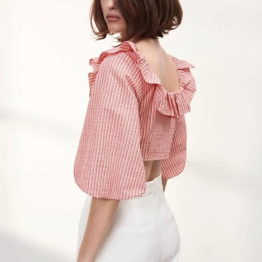 NWT Zara Women’s Size Medium Striped Ruffles Crop Top